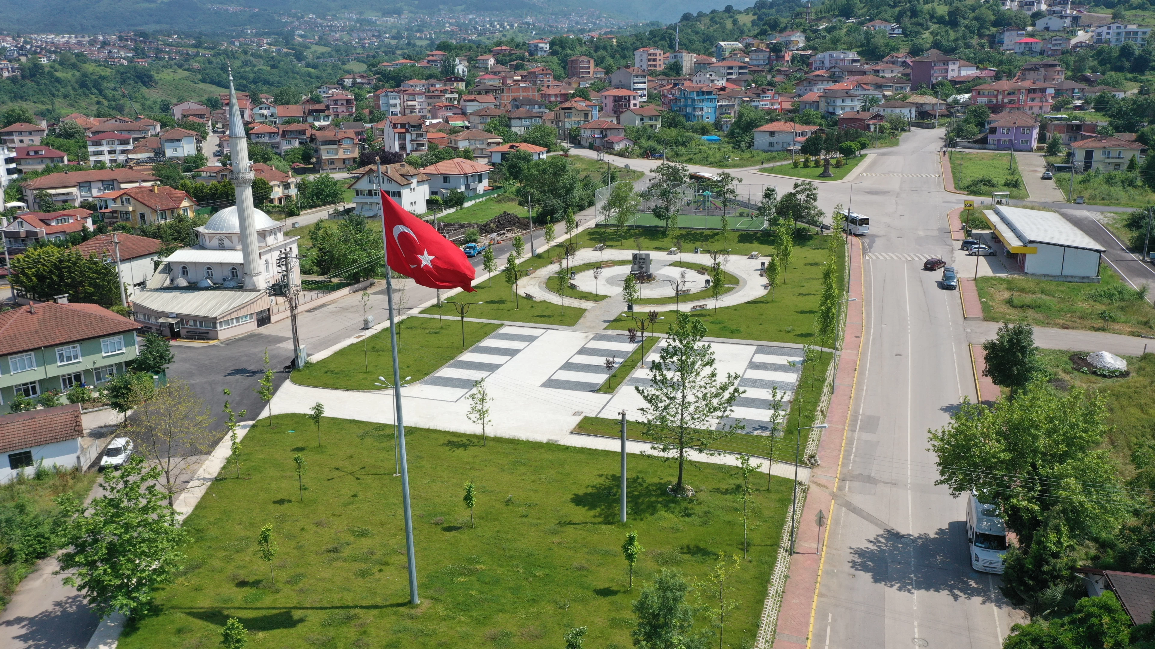 Yeni Semt Meydanlarımız