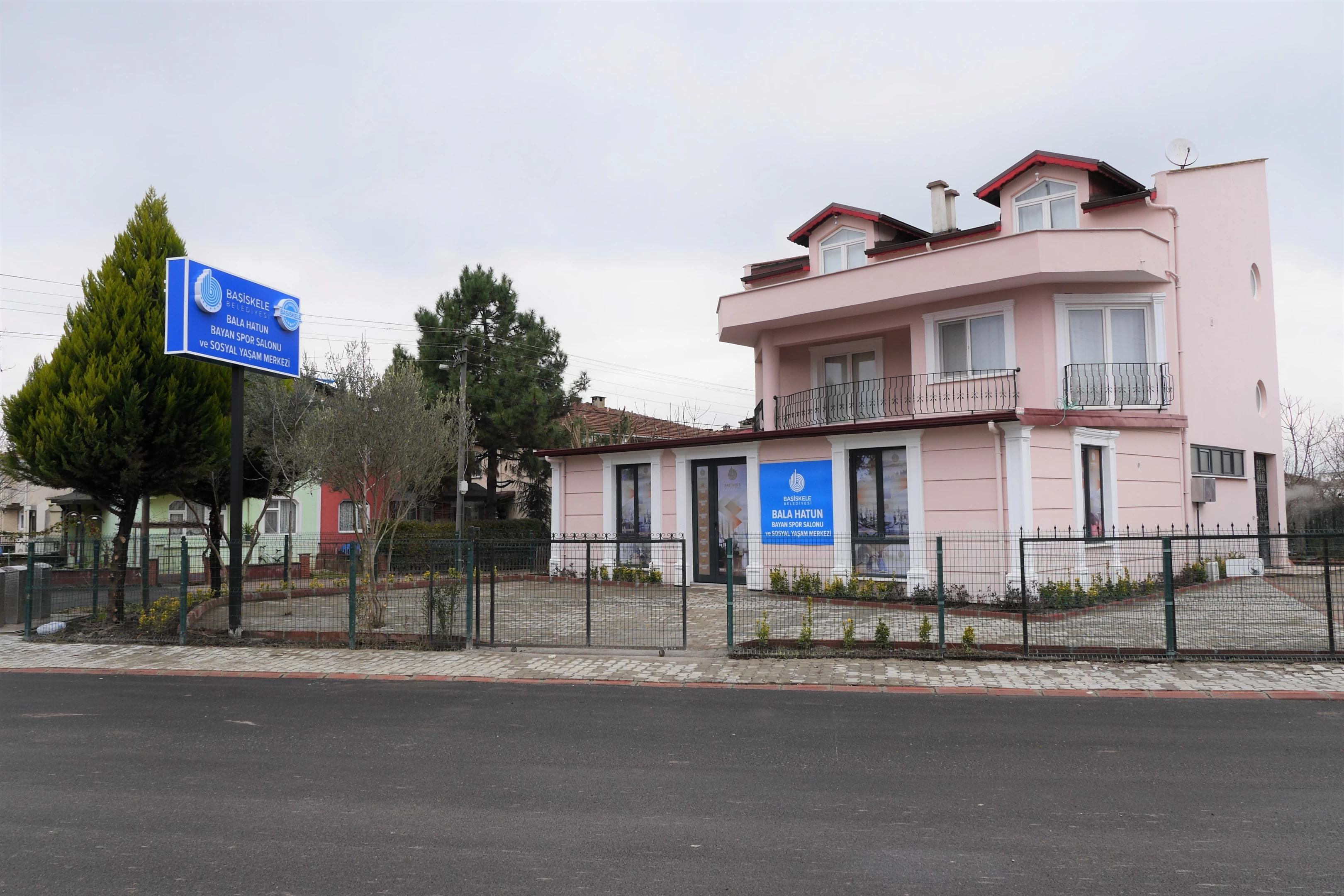 Kadın Spor Salonları