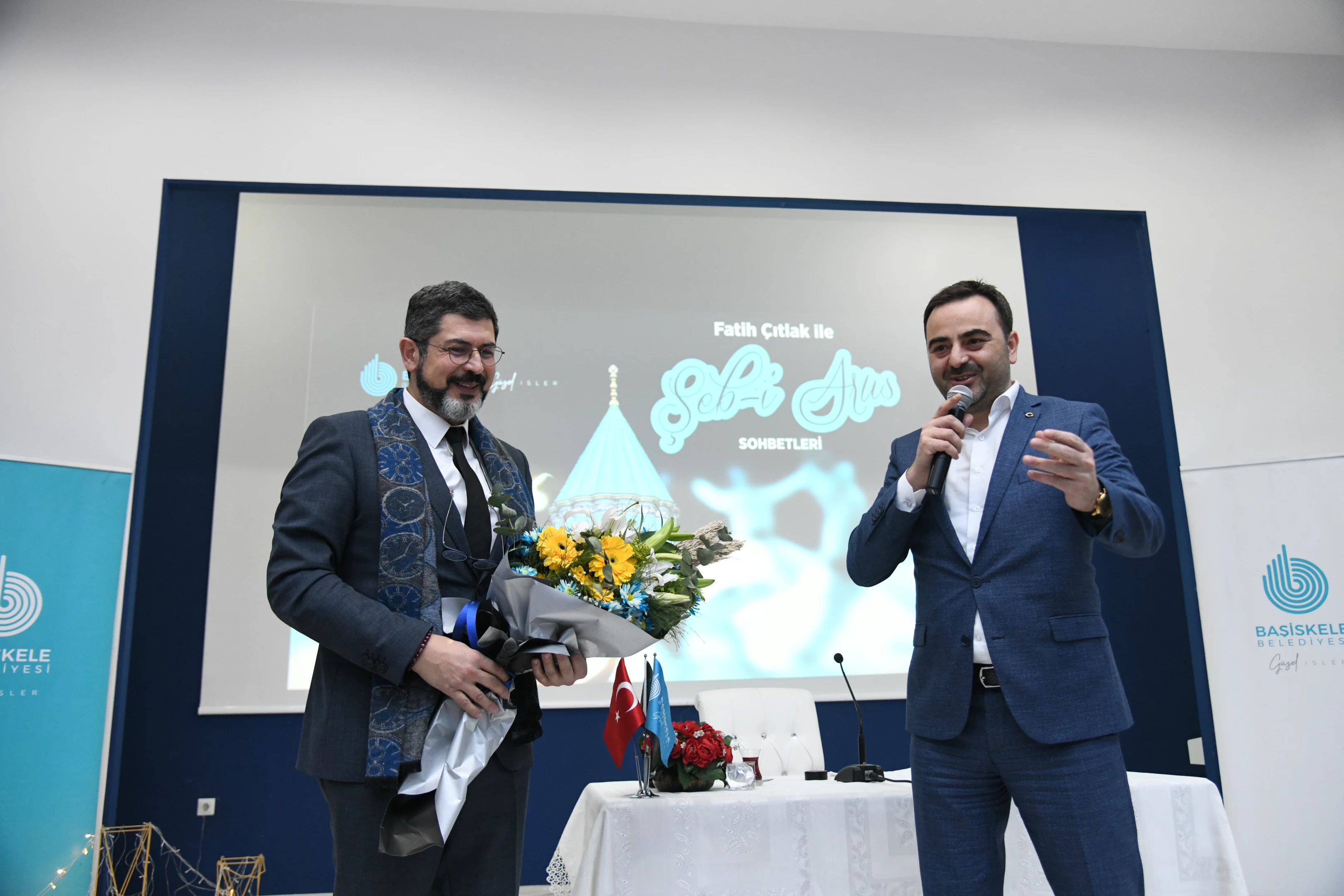 Kadın Okur Yazarlığı